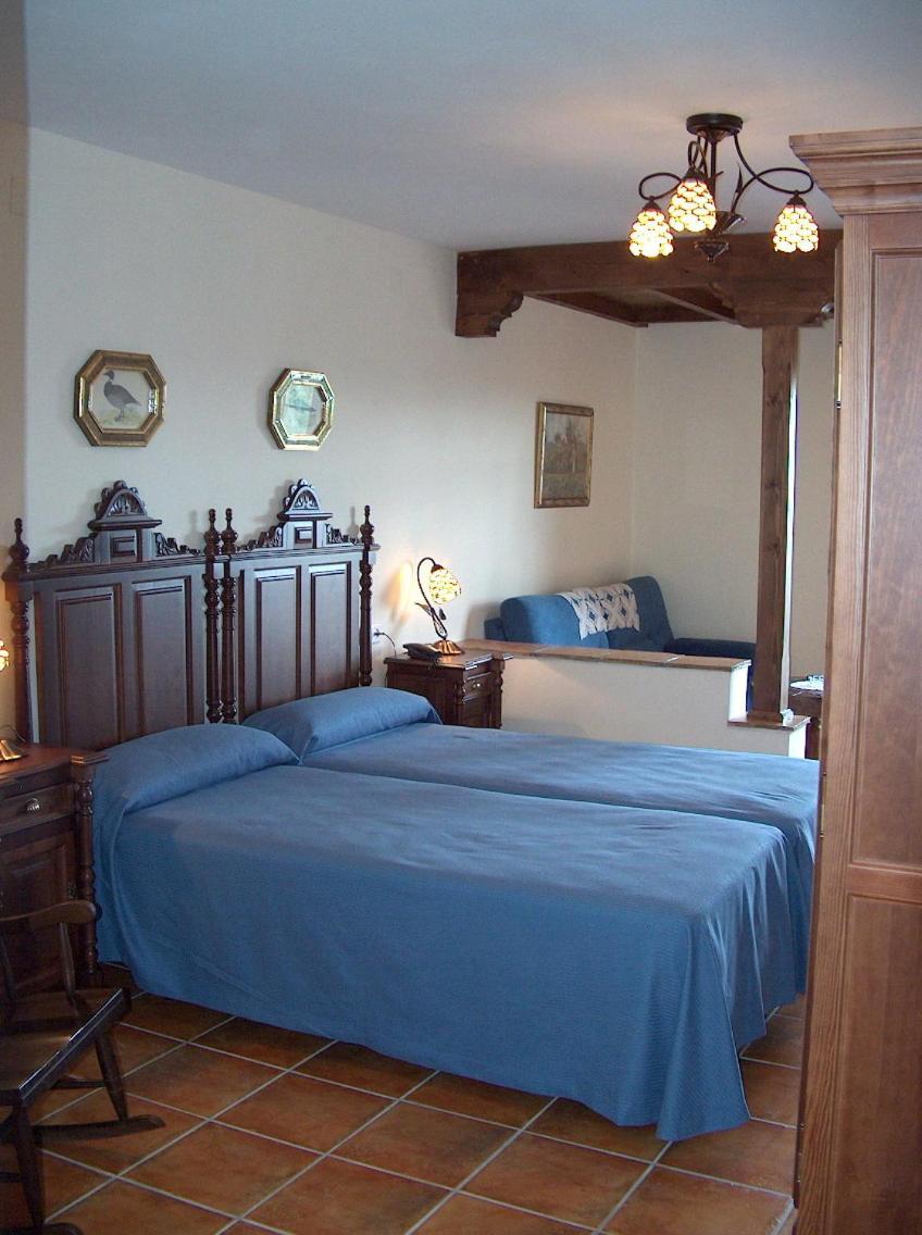 Hotel Los Rebites Huétor Vega エクステリア 写真